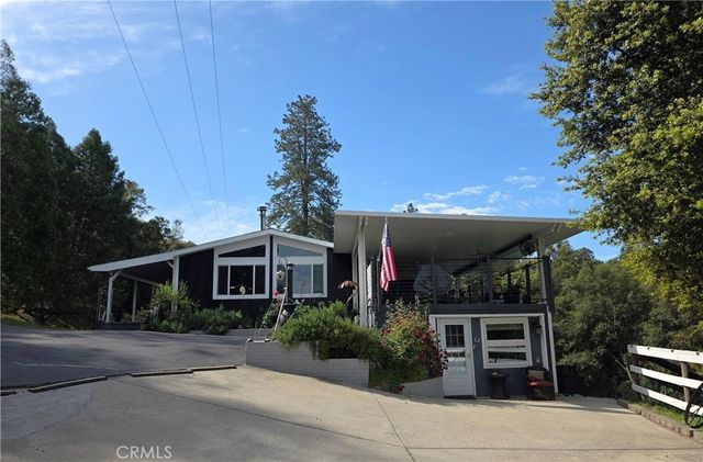 50639 Critter Creek Lane, Oakhurst