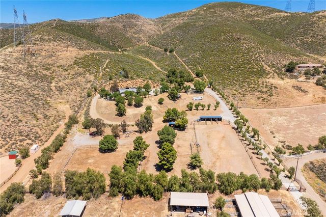 35675 Peppertree, Agua Dulce