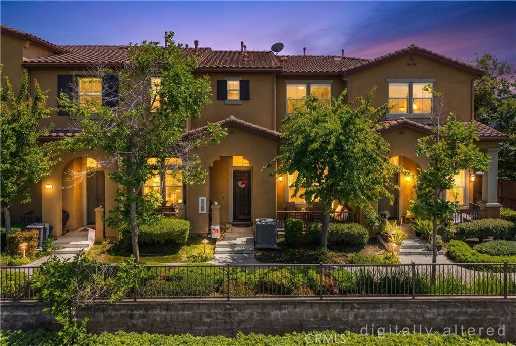 8427 E Kendra Loop, Orange