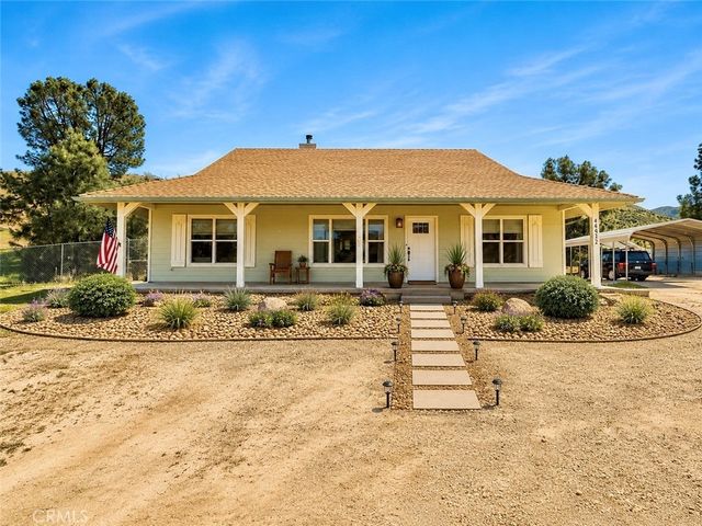 46472 Kings Canyon Rd, Lancaster