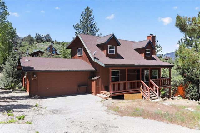 2005 Zermatt Drive, Pine Mountain Club