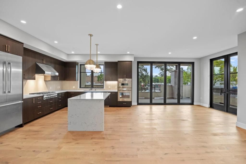 227 Hope Street, Mountain View