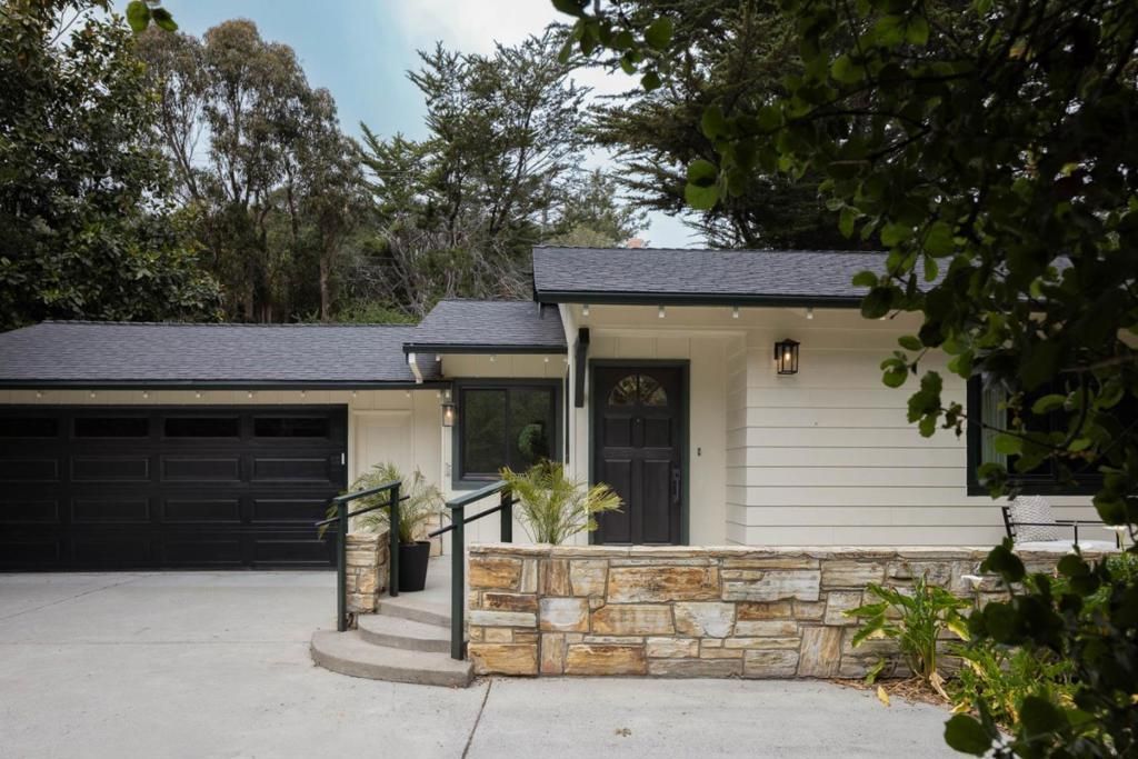 25315 Flanders Drive, Carmel