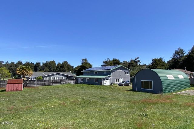 31945 Johnson Lane, Fort Bragg