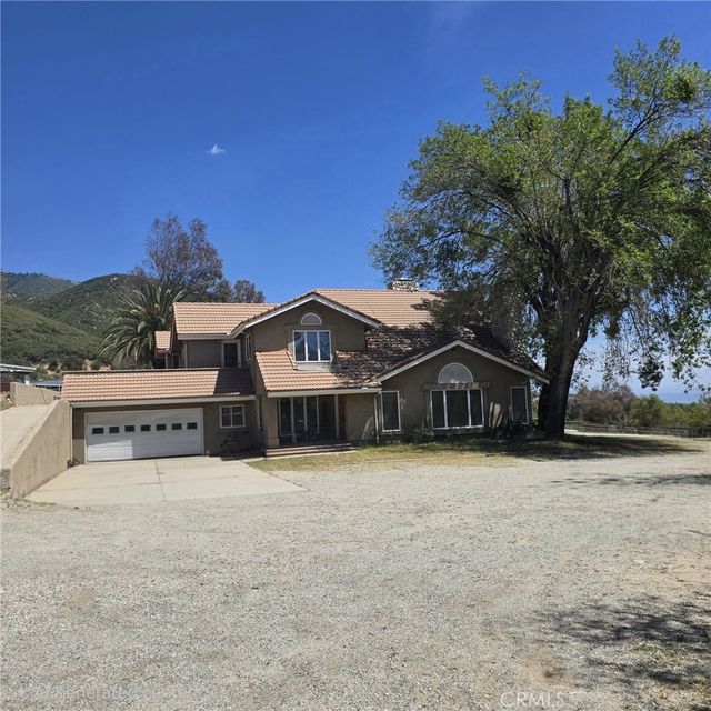 1015 Deercrest, San Bernardino