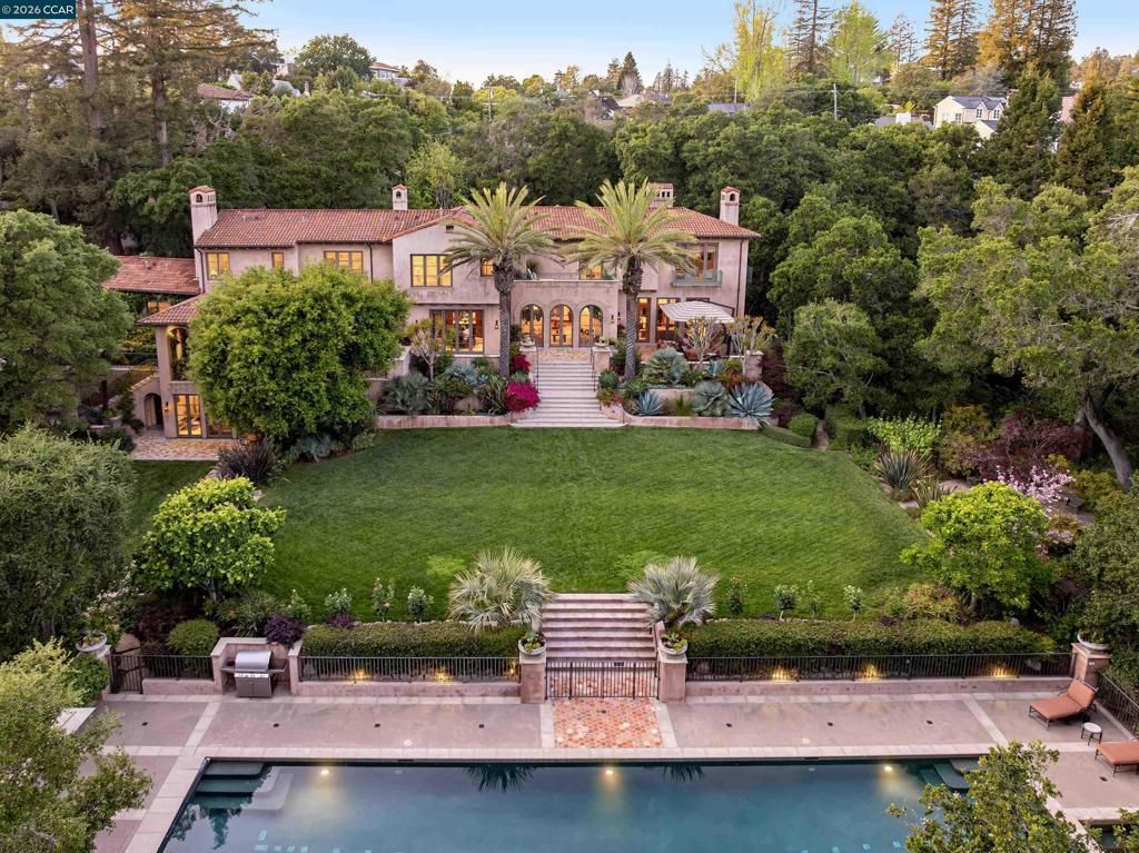 280 Indian Rd, Piedmont