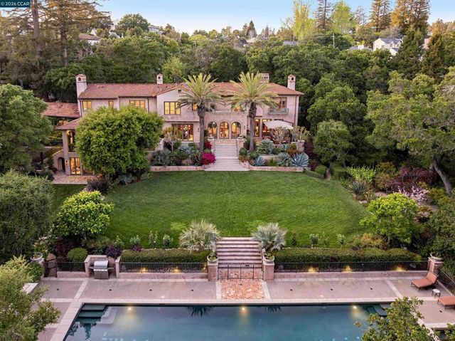 280 Indian Rd, Piedmont