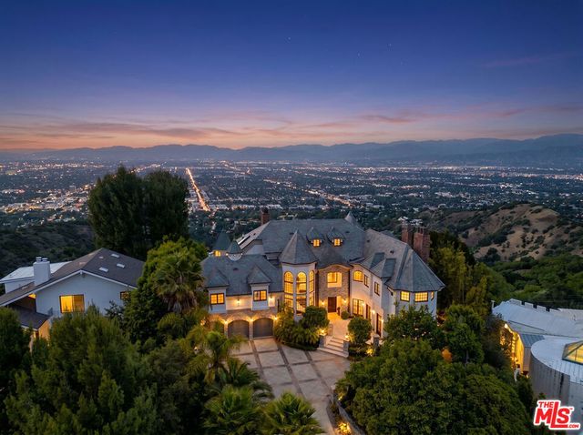 13320 Mulholland Drive, Beverly Hills