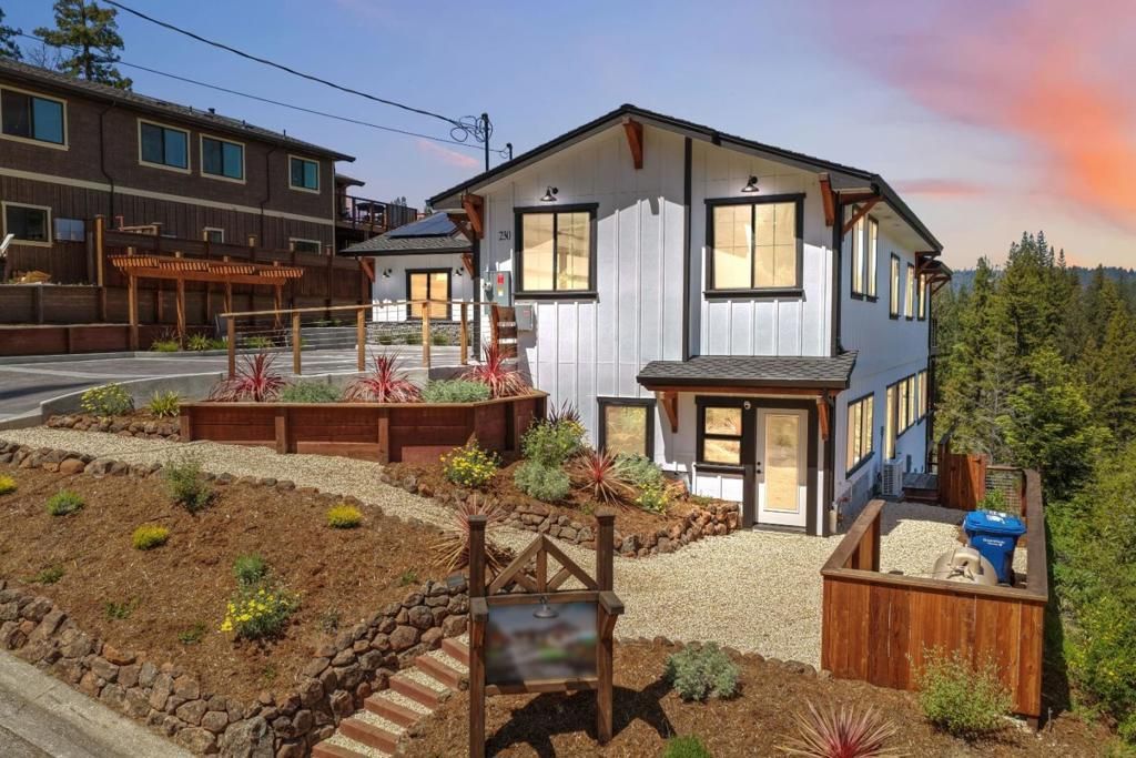 230 Fern Rock Way, Boulder Creek