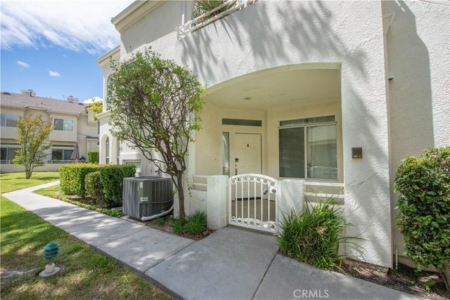 25554 Hemingway # A, Stevenson Ranch