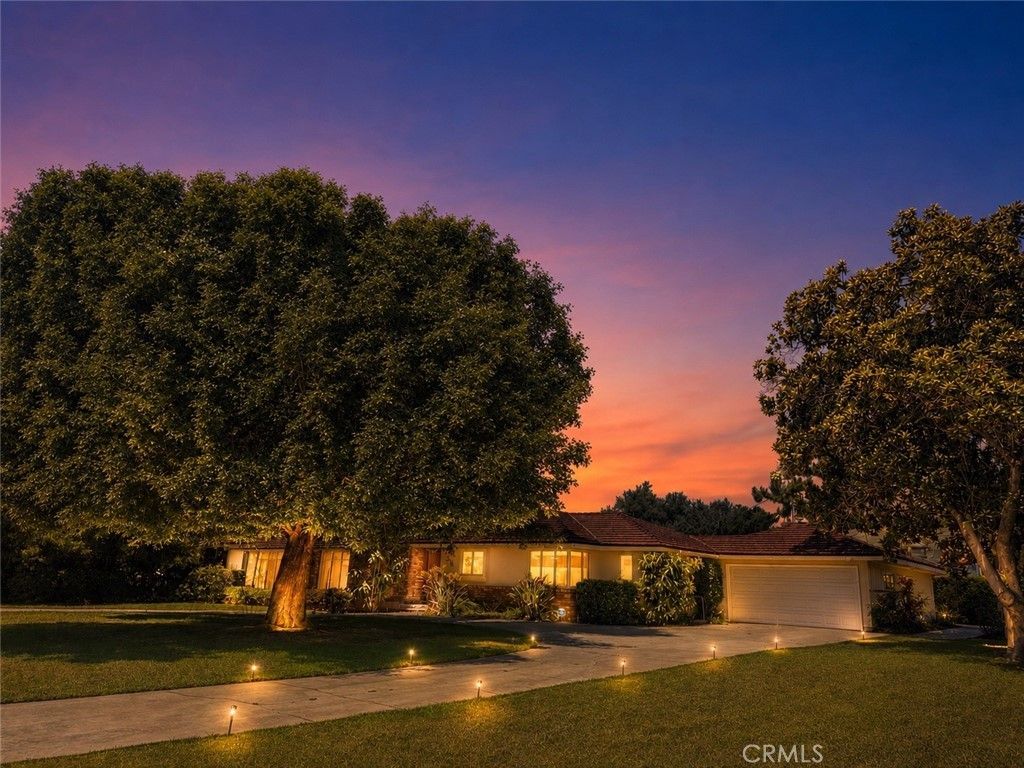 205 W Longden, Arcadia