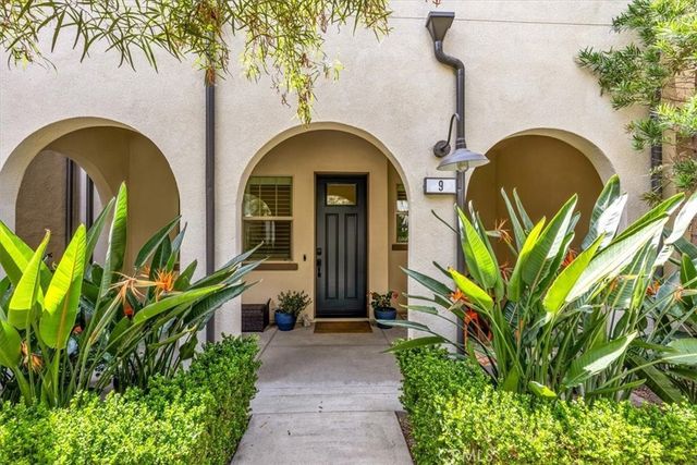 9 Abarrota Street, Rancho Mission Viejo