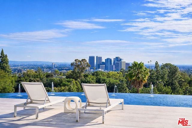 1169 Loma Linda Drive, Beverly Hills