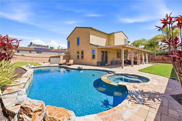 1128 Ocean Ridge Court, Oceanside