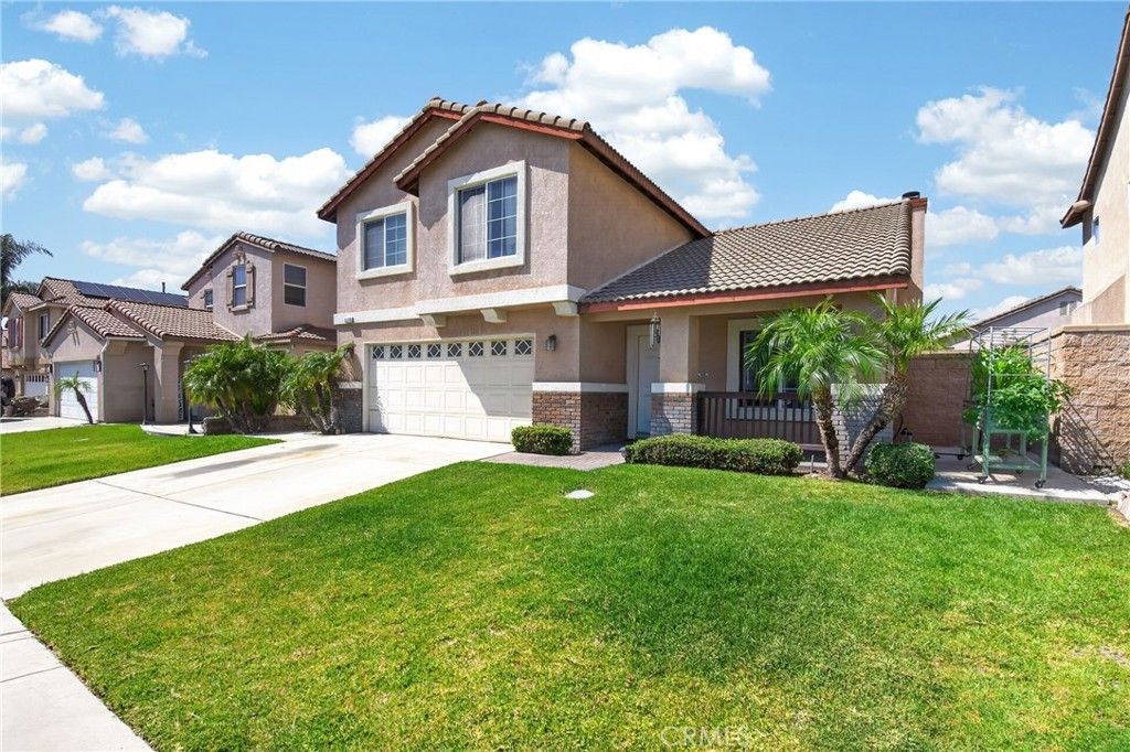 15370 Twinberry Court, Fontana