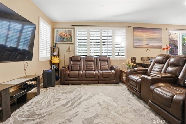 2886 Villa Catalonia Court, Corona