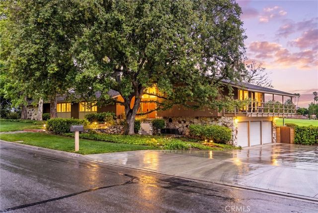 8780 Hillcrest Road, Buena Park