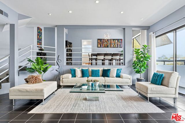 625 Huntley Drive # 4, West Hollywood