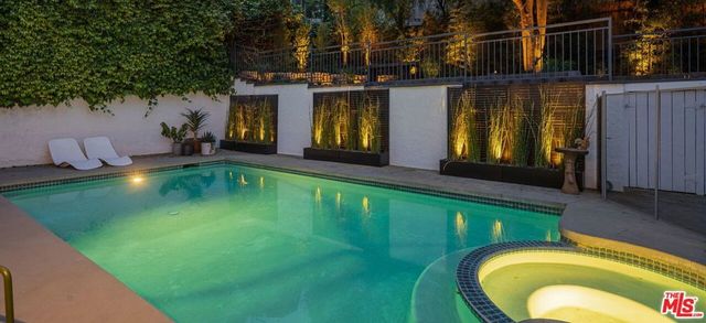 11734 Sunshine Terrace, Studio City