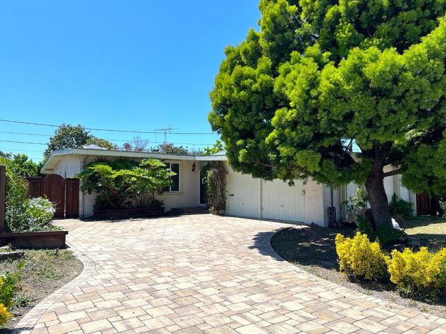183 Thompson Square, Mountain View