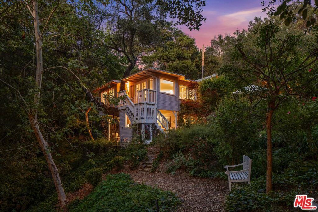 21714 Encina Road, Topanga