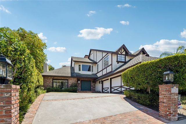 10190 Baywood Court, Los Angeles