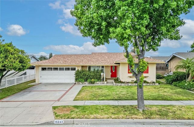 15243 Crosswood, La Mirada