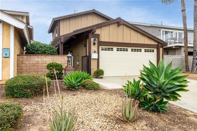 1492 Downing Court, Corona