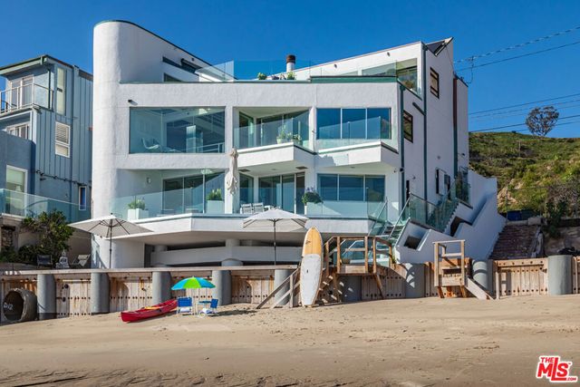 21016 Pacific Coast Highway, Malibu