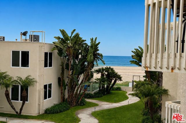 7301 Vista Del Mar # B105, Playa Del Rey