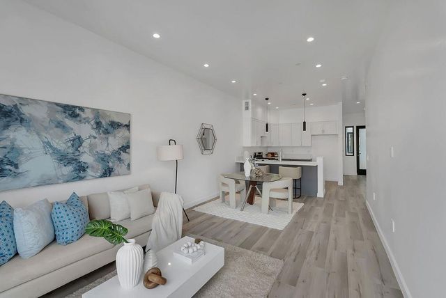 889 Mclellan Drive # 205, South San Francisco
