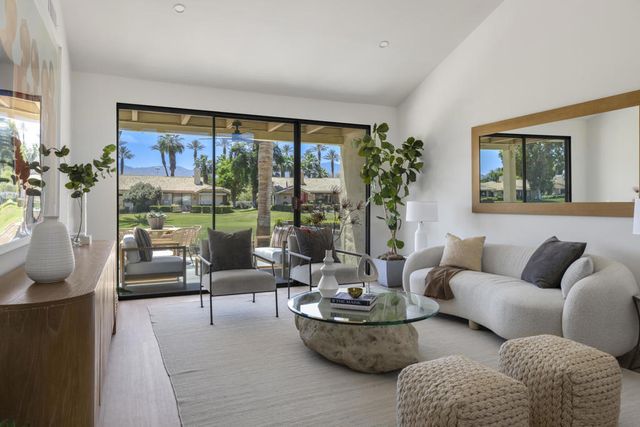265 Calle Del Verano, Palm Desert