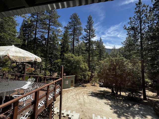 52670 Forest Route 4s02, Idyllwild
