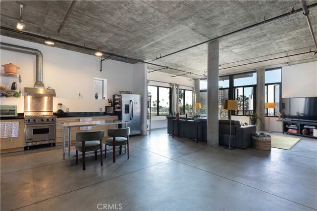 835 Locust Avenue # 419, Long Beach