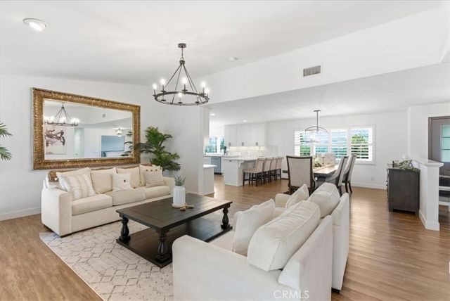 40780 Carmelita, Temecula