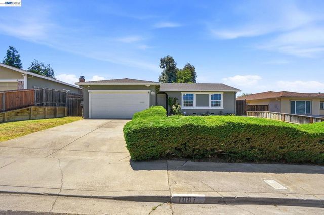 1087 Jensen Dr, Pittsburg