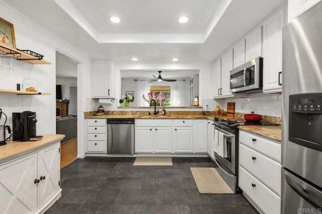 6551 Calle Valperizo, Carlsbad