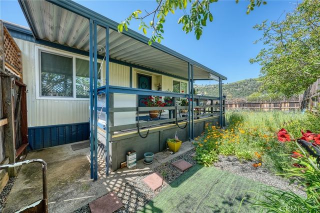 13902 Apple Lane, Clearlake Oaks