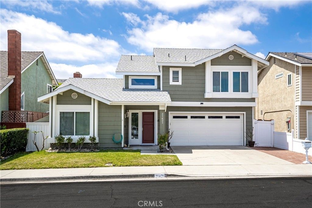 21421 Kirkwall, Lake Forest