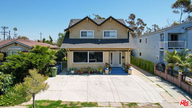 2308 11th Avenue, Los Angeles