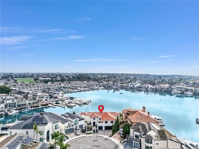 16412 Ardsley Circle, Huntington Beach
