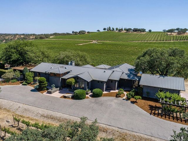 7790 Airport Road, Paso Robles