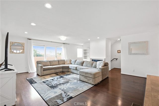 1158 W 11th Street # J, San Pedro