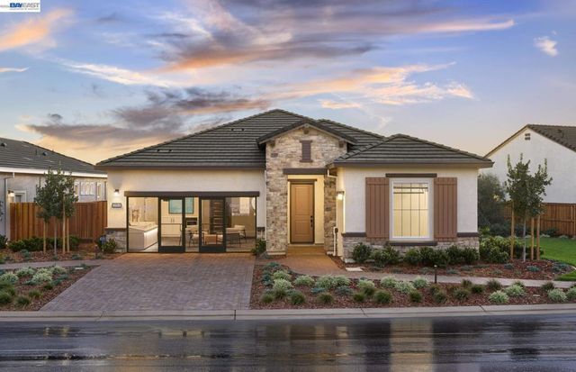 3498 Bradbury Avenue, Lathrop