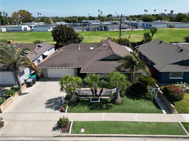 1067 Cheyenne Street, Costa Mesa
