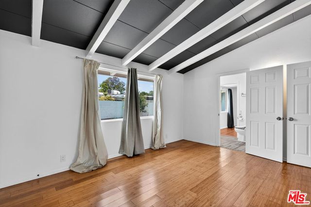 6292 Lubao Avenue, Woodland Hills