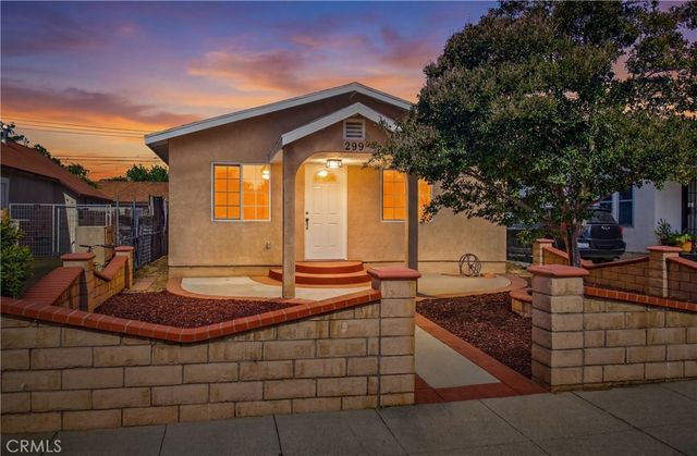 299 N 3rd St, Banning