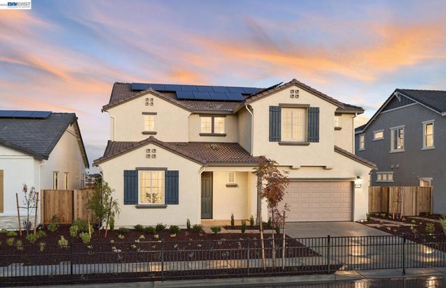 526 Lee Loop, Discovery Bay