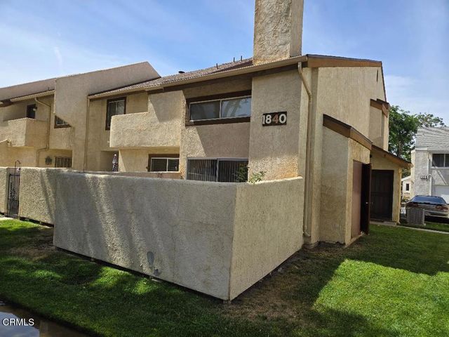 1840 E Avenue J2 # Apt 7, Lancaster