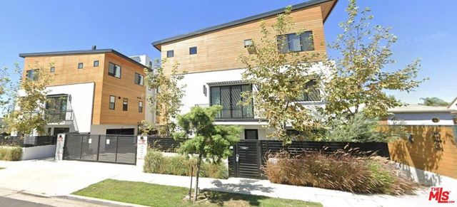 1573 Hi Point Street, Los Angeles